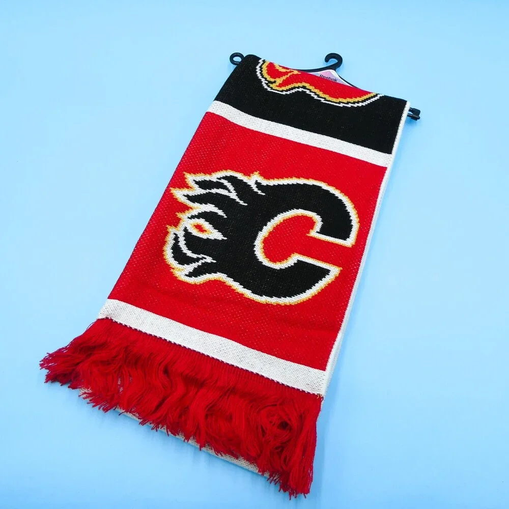 Calgary Flames Winter Scarf Adult Mens Womens Reebok Red Acrylic Knit Hockey NHL